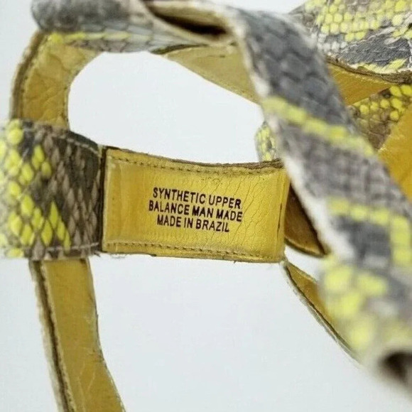 Carlos 8M Womens Cavort Platform Gladiator Yellow Animal/Snake Print Ankle Strap - Picture 12 of 12